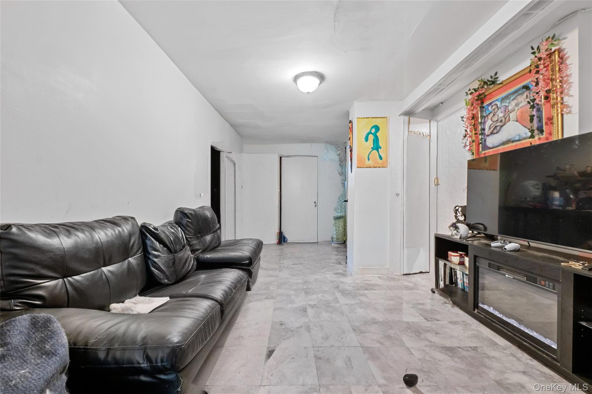 341 Weirfield Street Property Photo 21