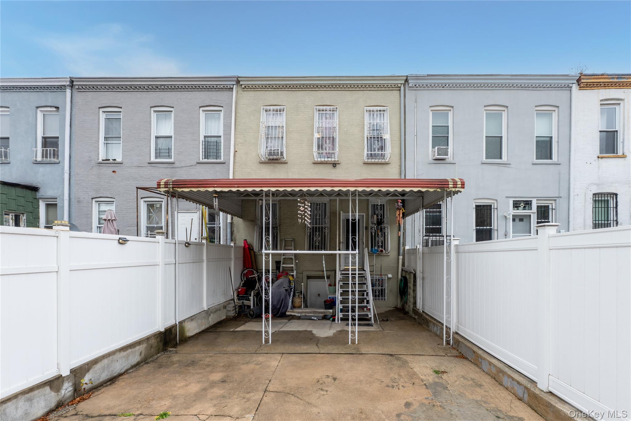 341 Weirfield Street Property Photo 25