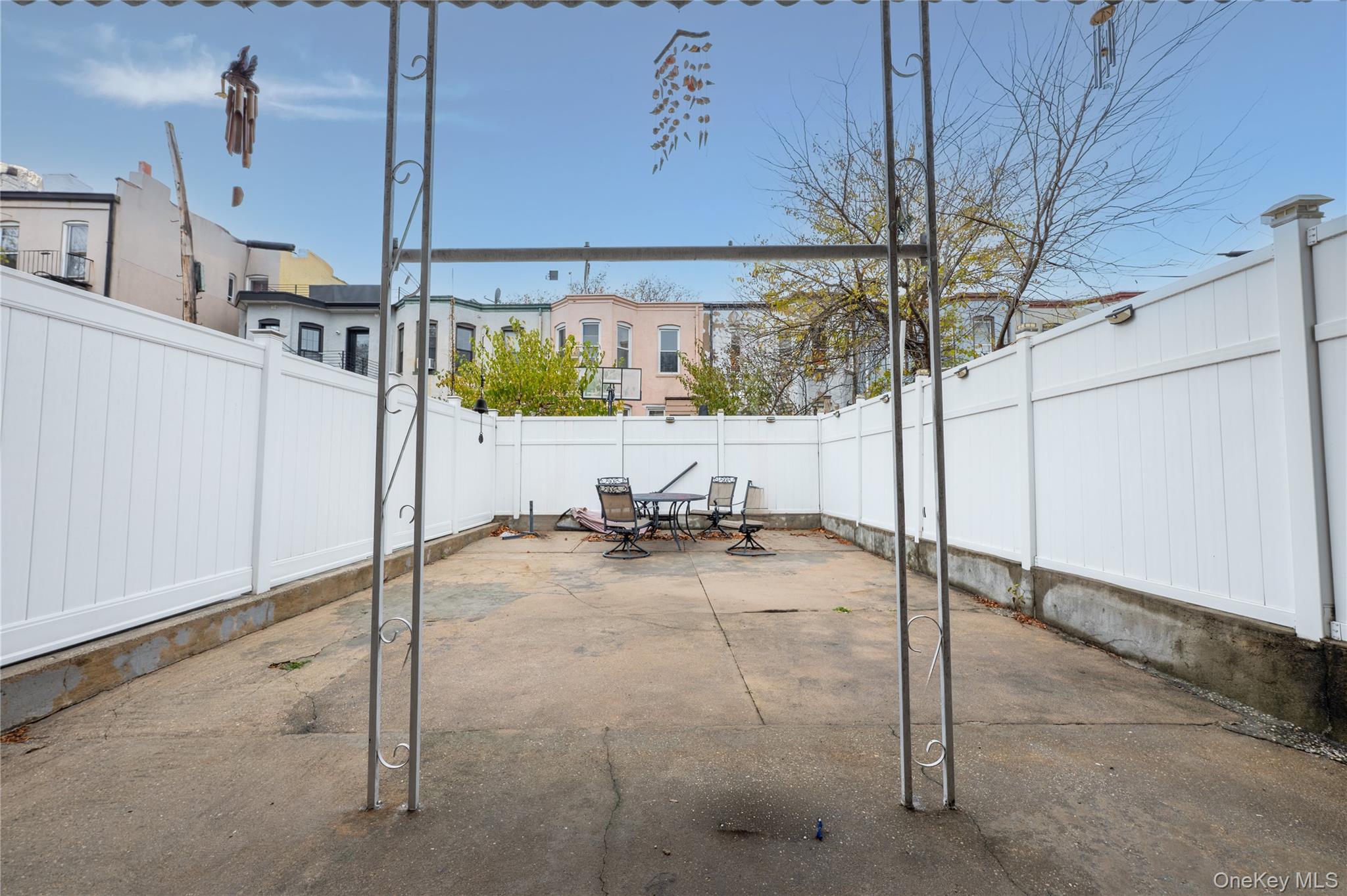 341 Weirfield Street Property Photo 27