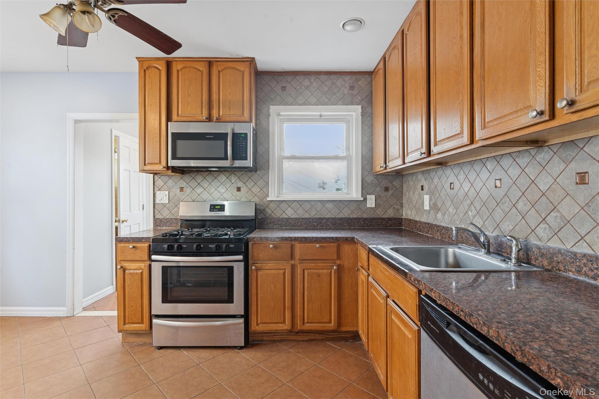 14 Tilrose Avenue Property Photo 8