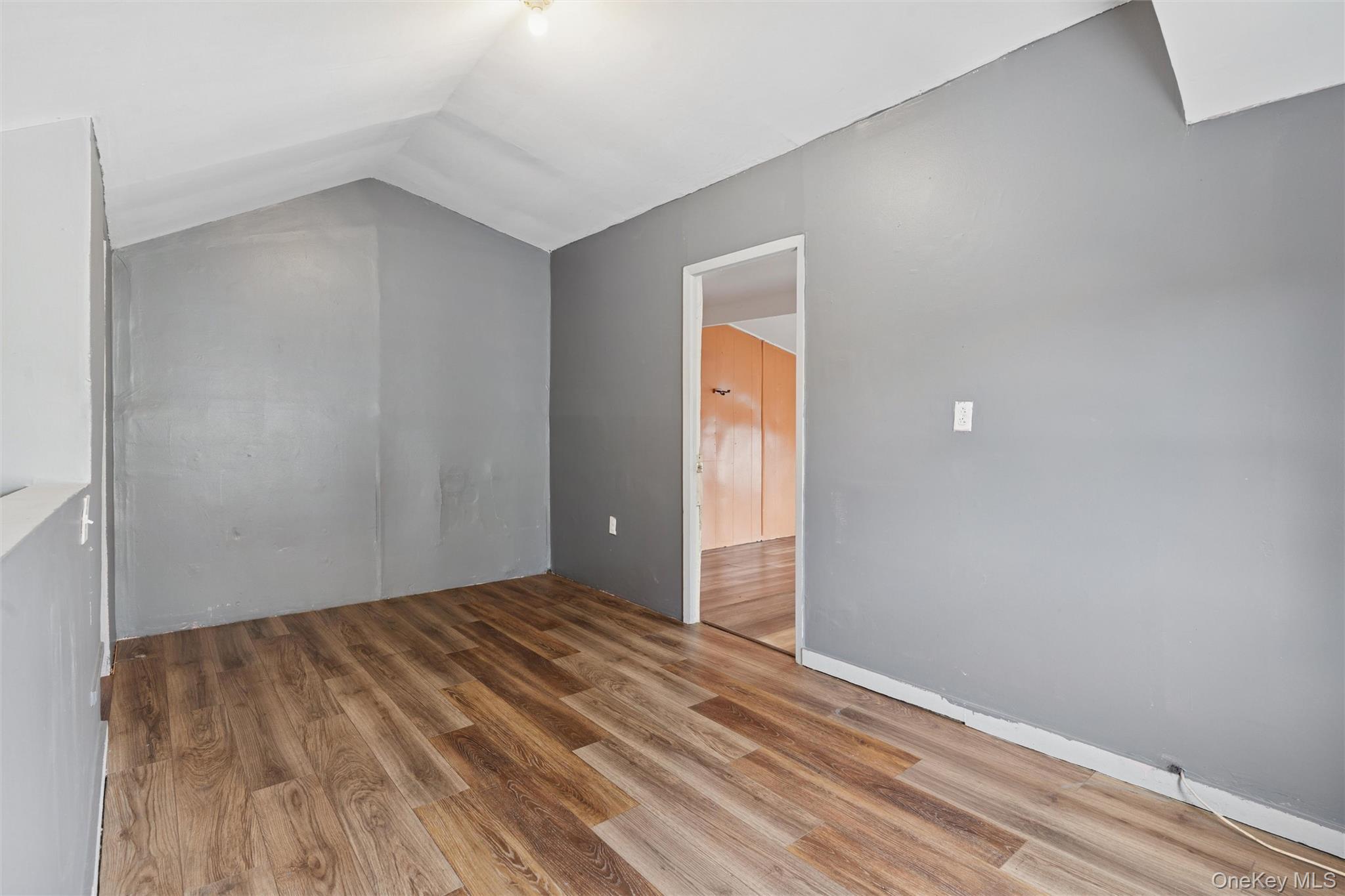 14 Tilrose Avenue Property Photo 17