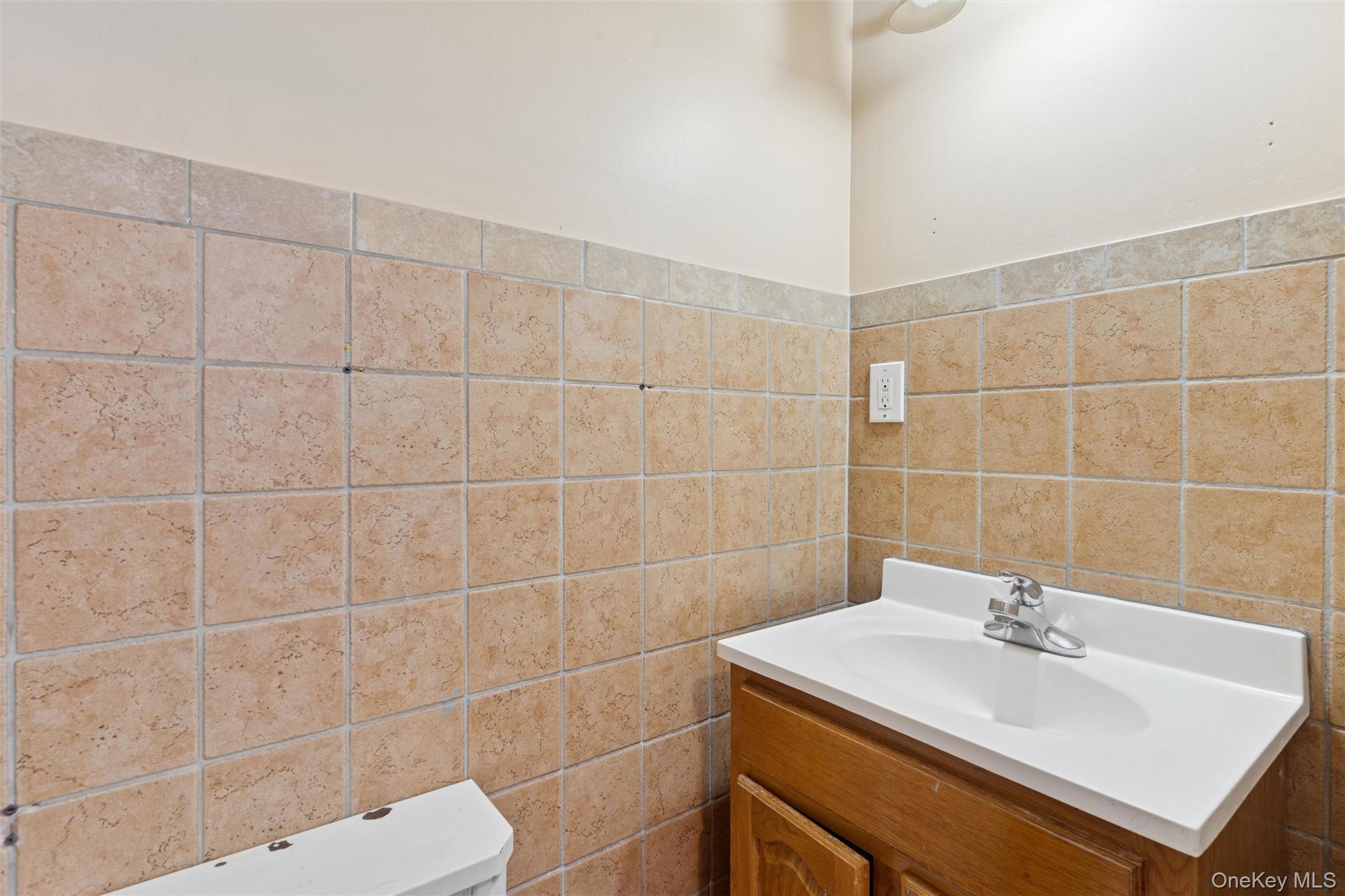 14 Tilrose Avenue Property Photo 18
