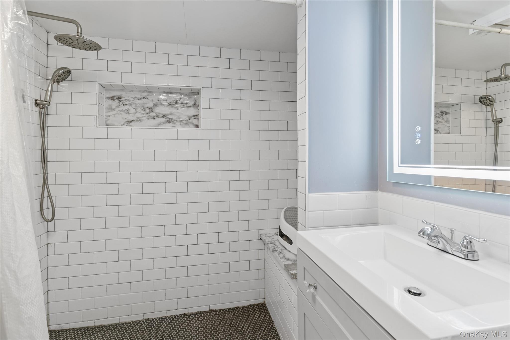 14 Tilrose Avenue Property Photo 21