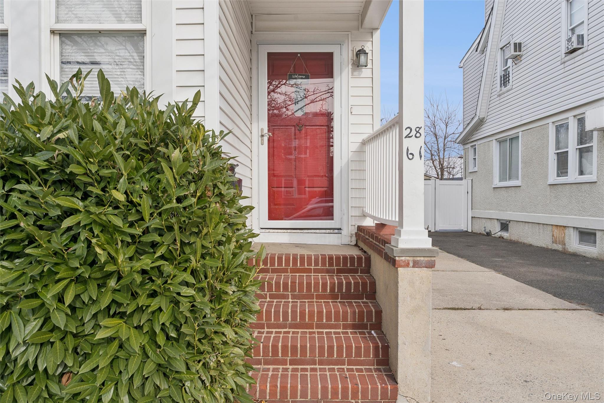 2861 Tilrose Avenue Property Photo 2