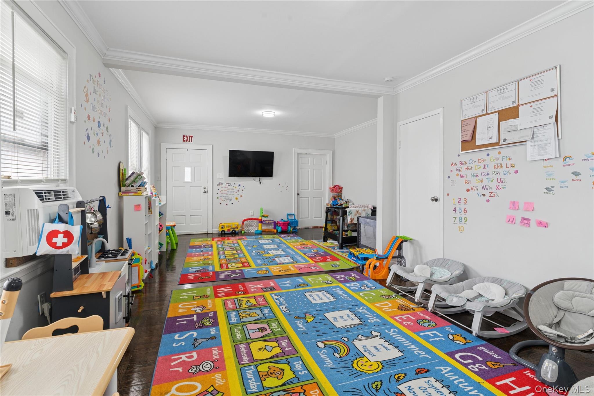 2861 Tilrose Avenue Property Photo 12