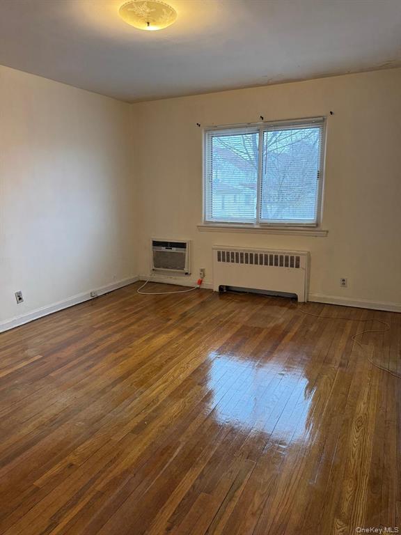 229-11 141st Avenue Property Photo 22