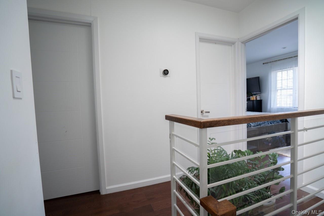 64-68 83 Place Property Photo 15