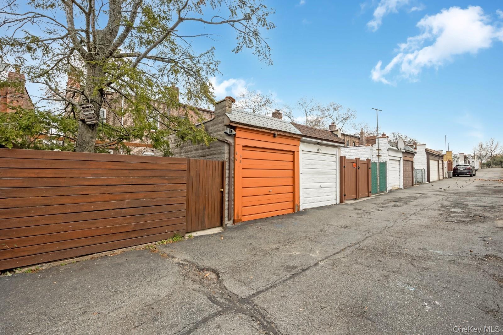 64-68 83 Place Property Photo 34