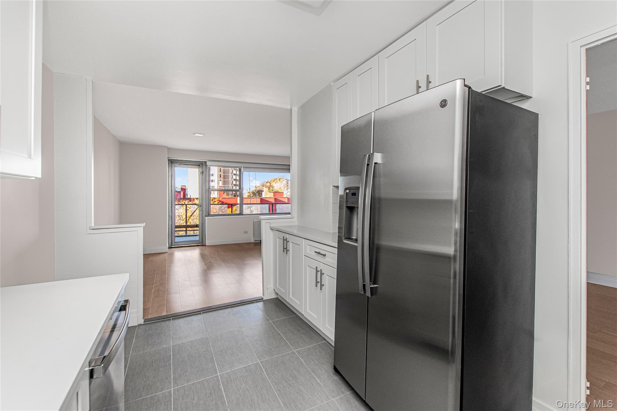 2500 Johnson Avenue 6m Property Photo 5