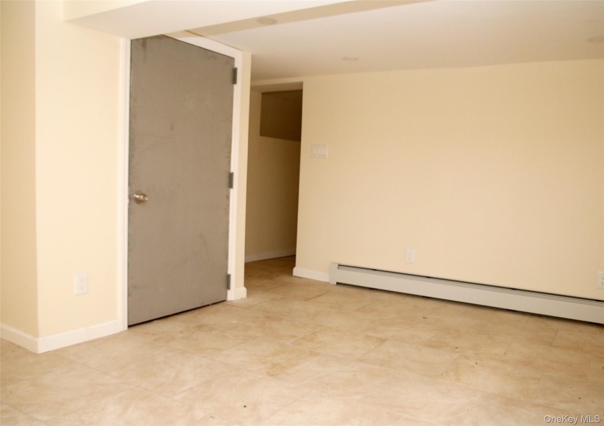 1466 E 94th Street Property Photo 13