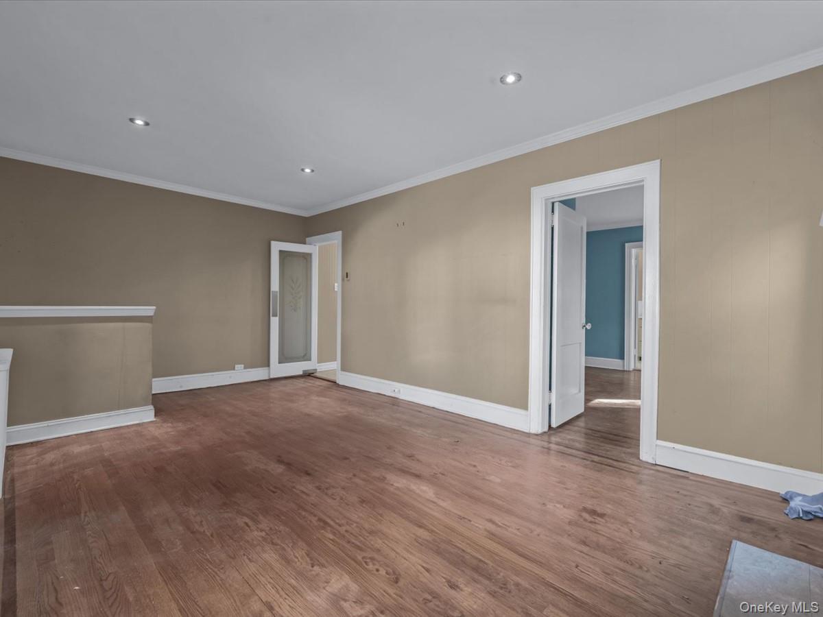 245 Plainfield Avenue Property Photo 3