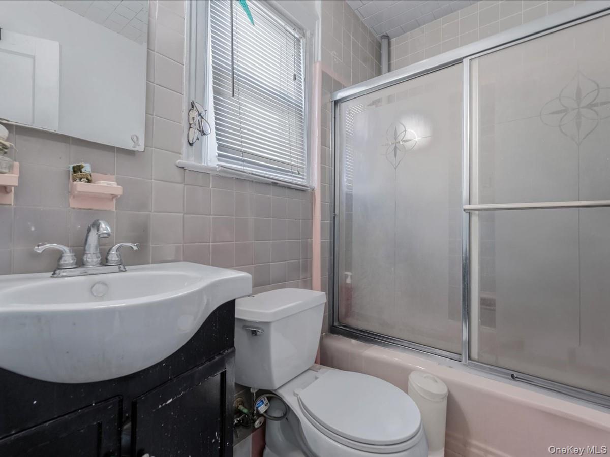 245 Plainfield Avenue Property Photo 12