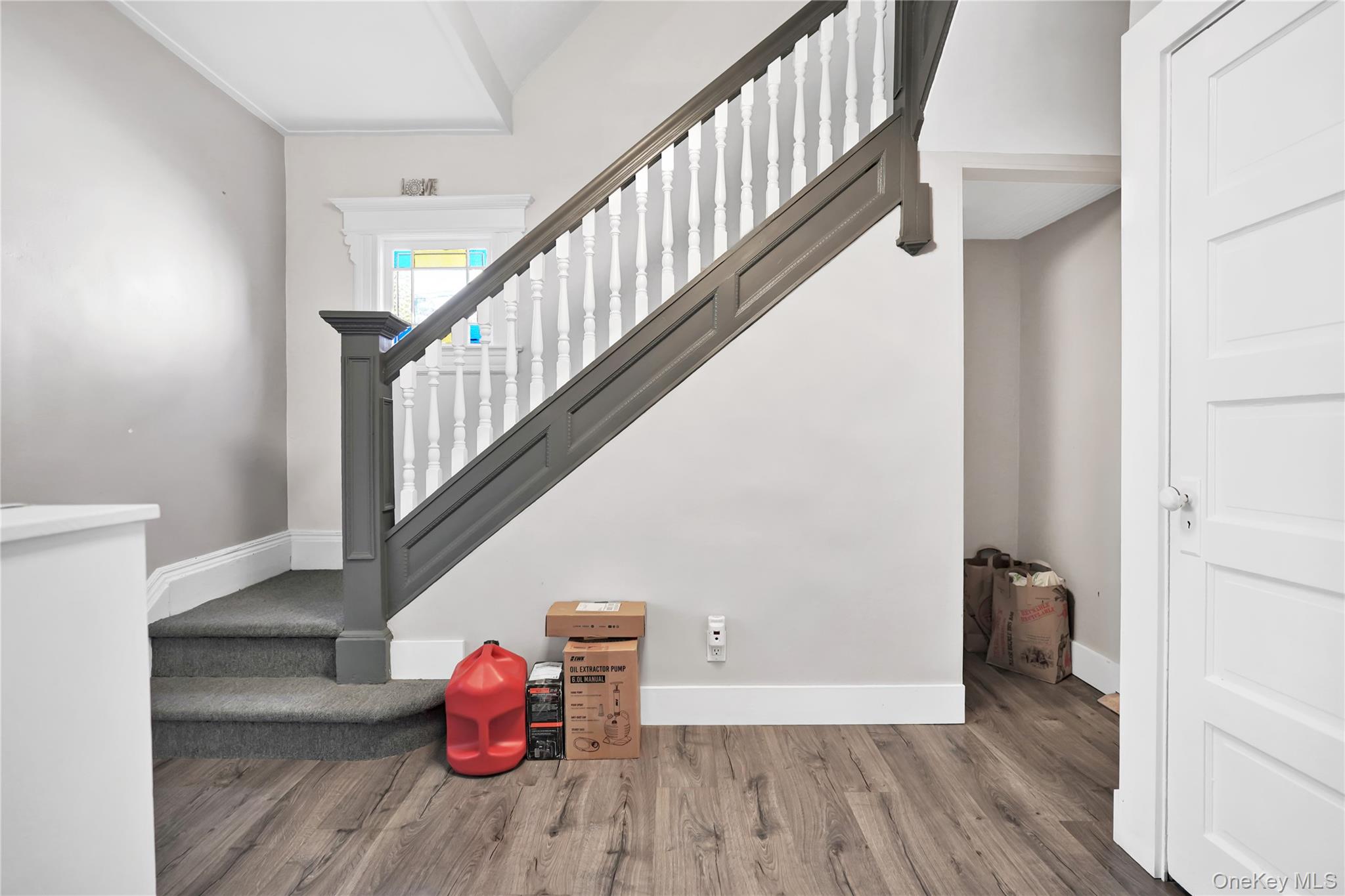 49 Centre Street Property Photo 3