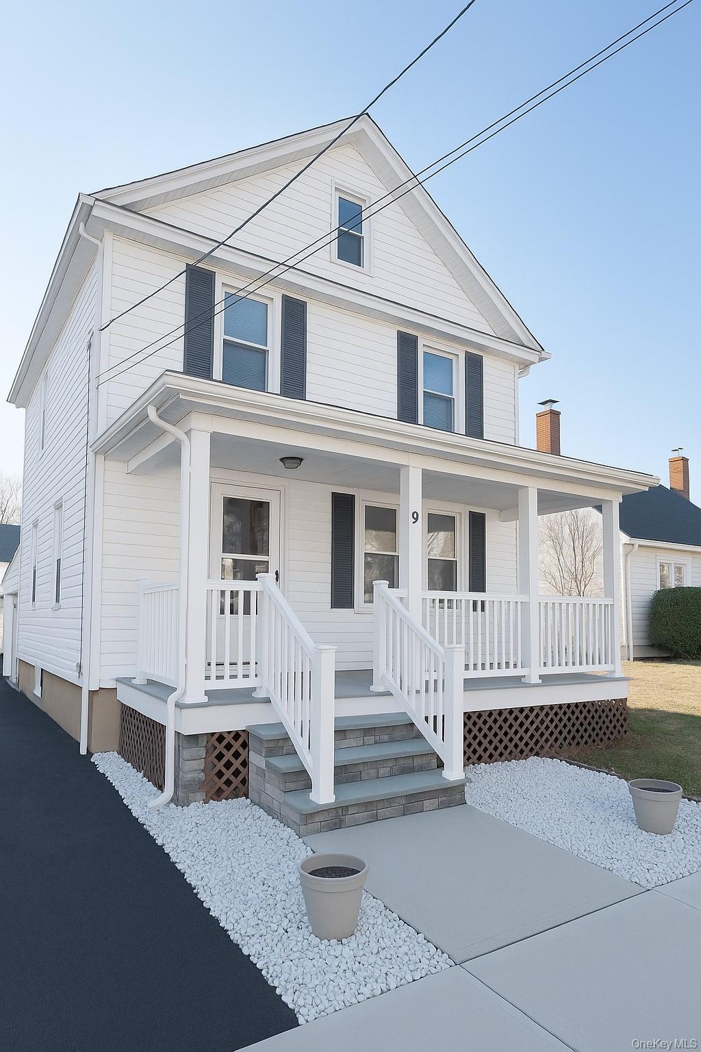 9 Bagley Avenue Property Photo 1