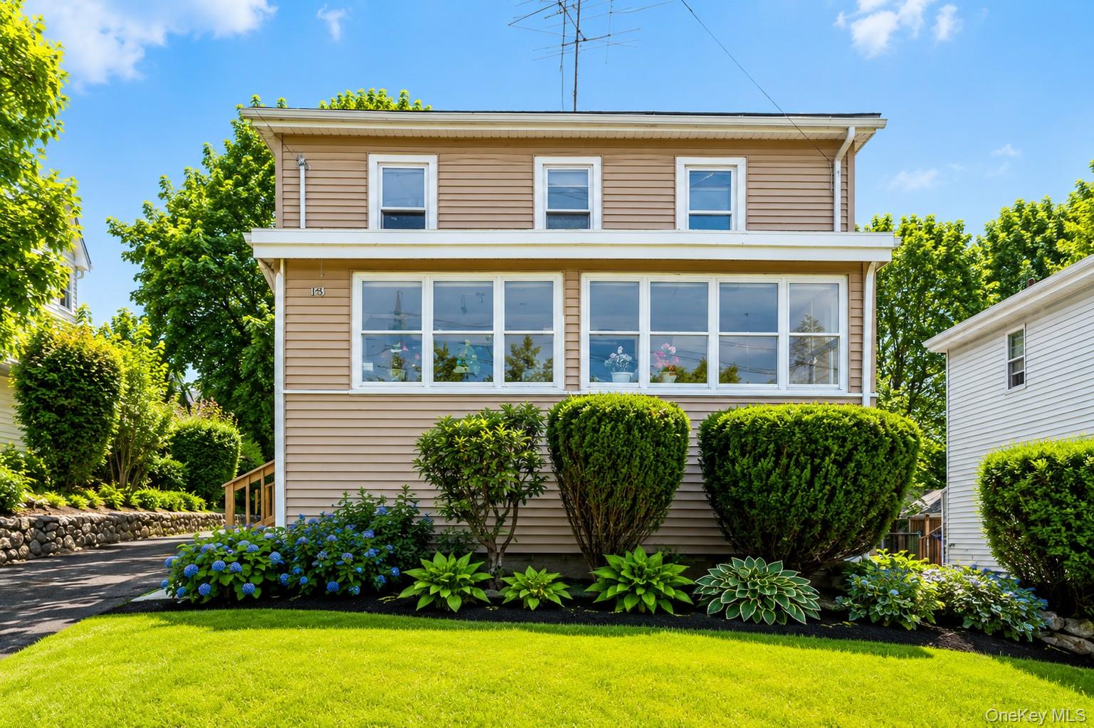 13 Forest Avenue Property Photo 2