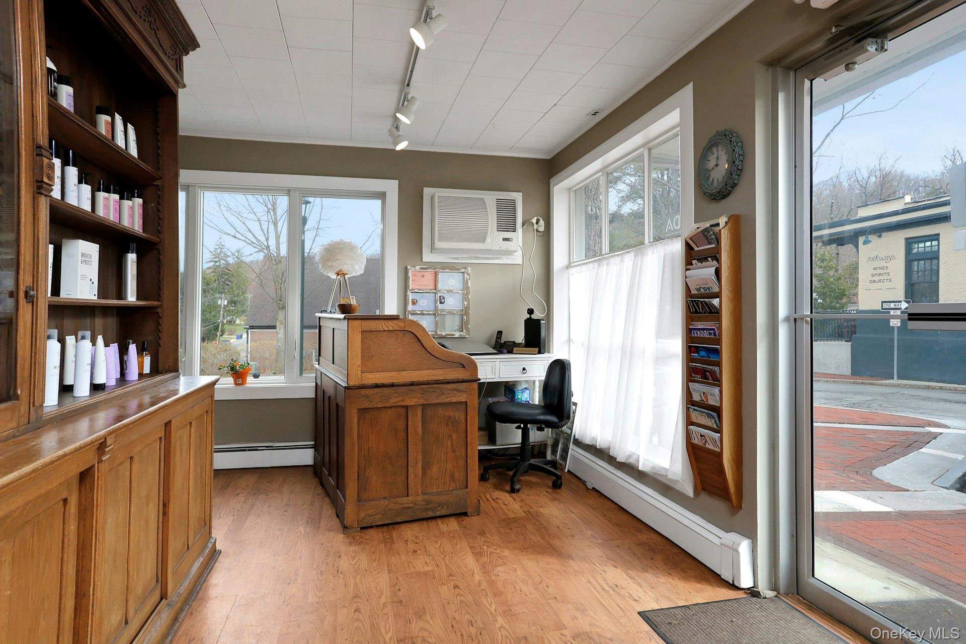 14 Front Street Property Photo 5
