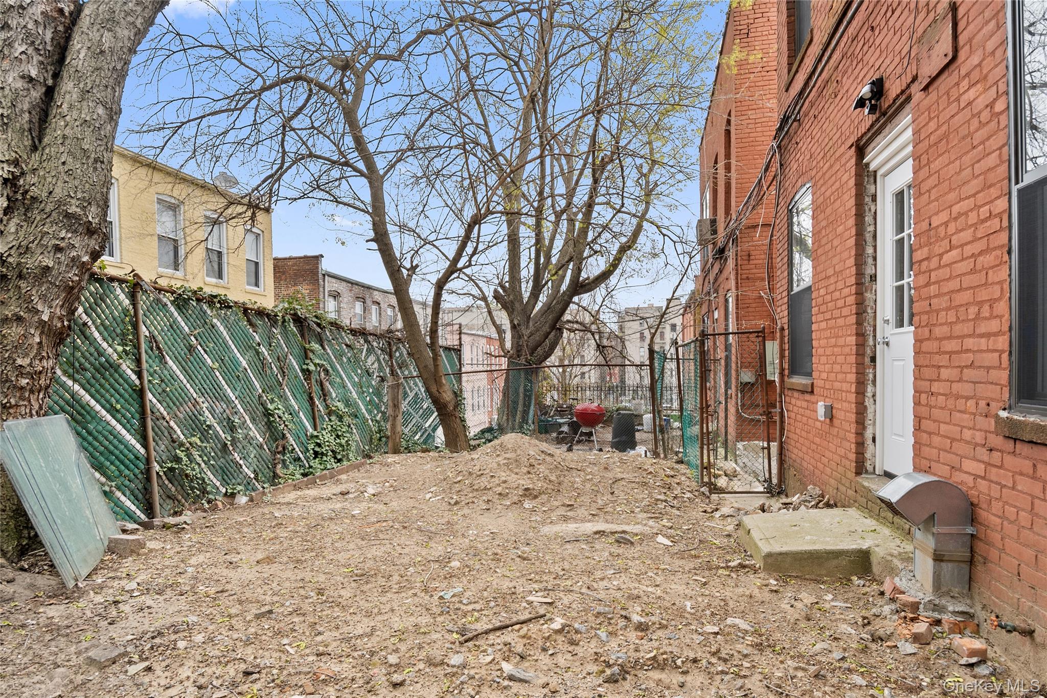 1845 Andrews Avenue Property Photo 19