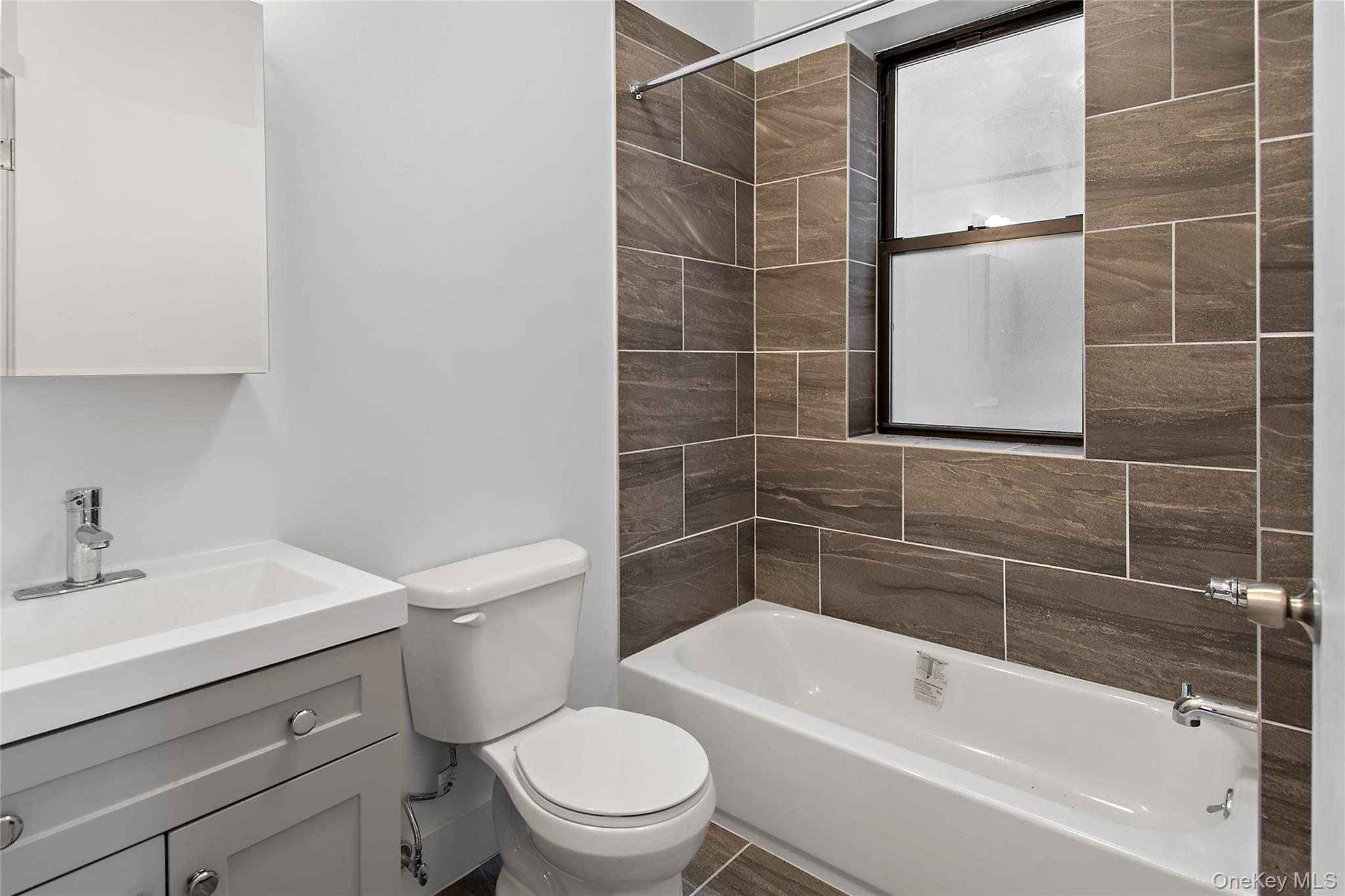 1845 Andrews Avenue Property Photo 20