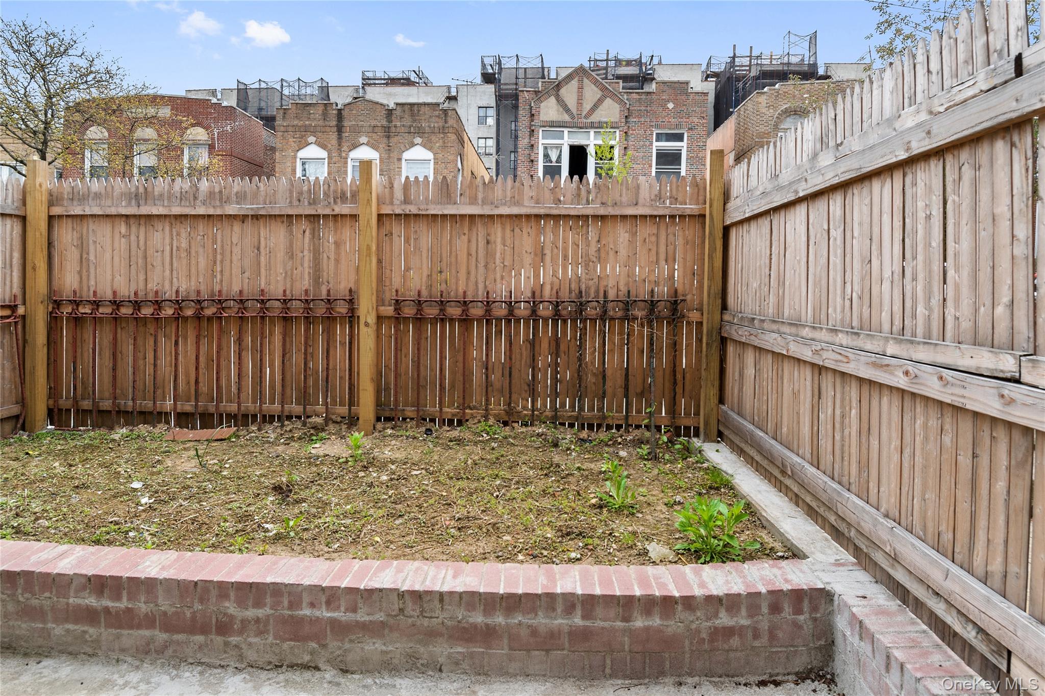 1845 Andrews Avenue Property Photo 43