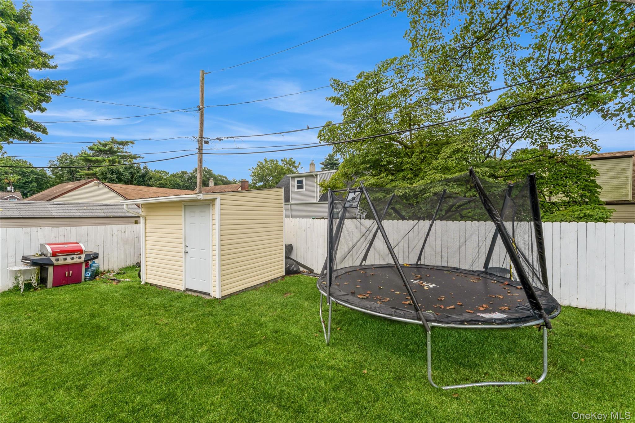 13 Floral Lane Property Photo 17