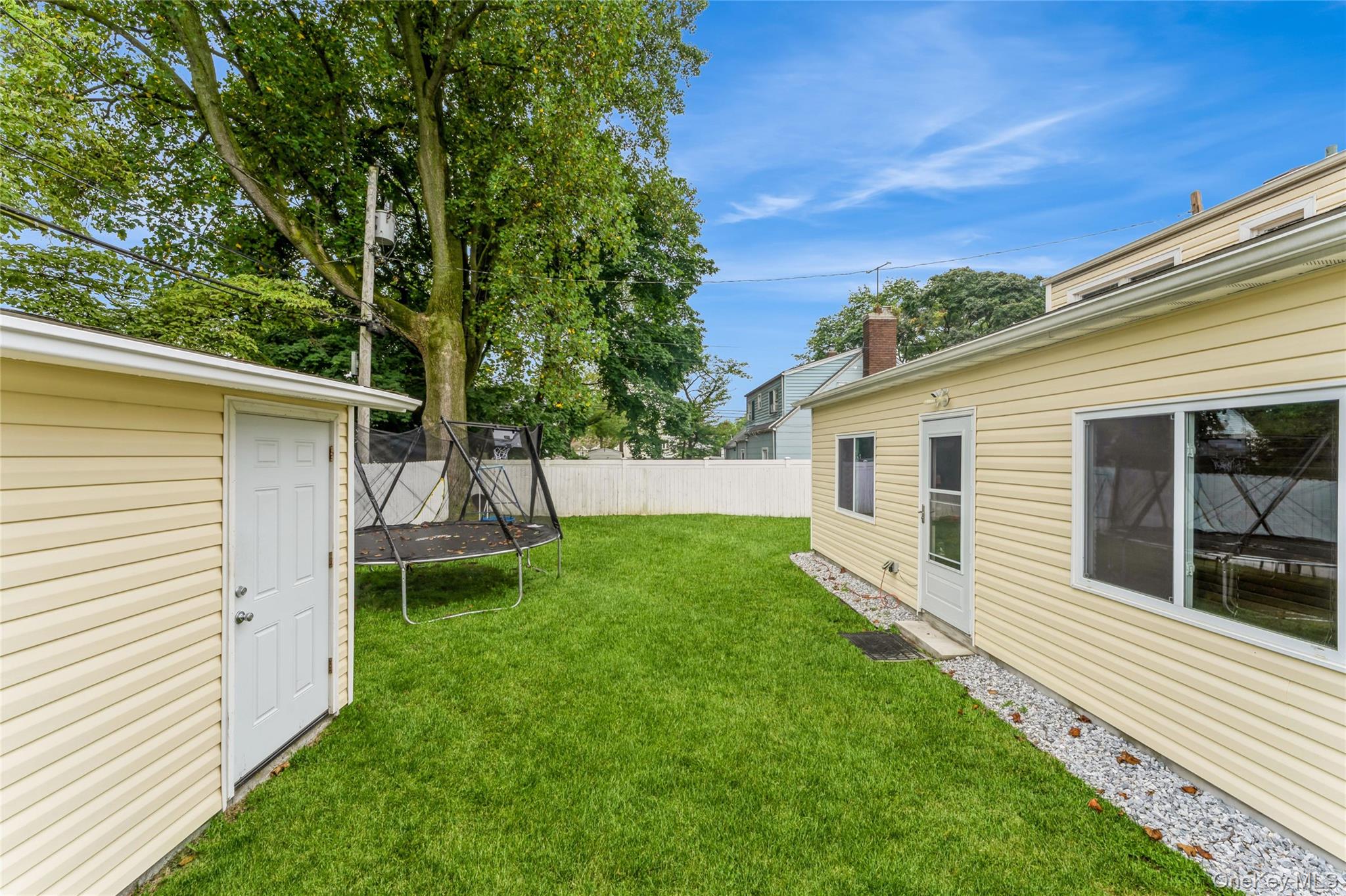 13 Floral Lane Property Photo 18