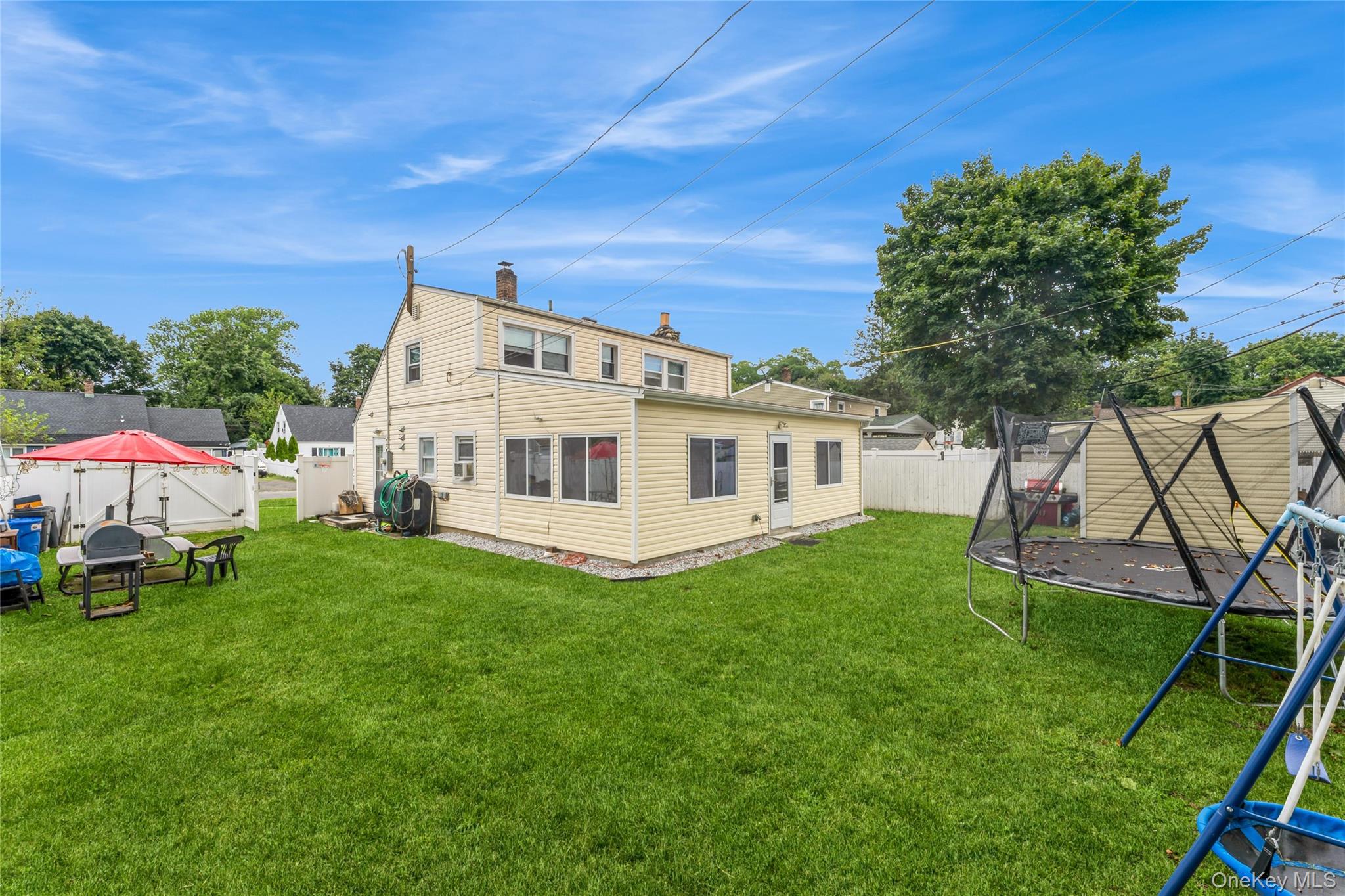 13 Floral Lane Property Photo 20