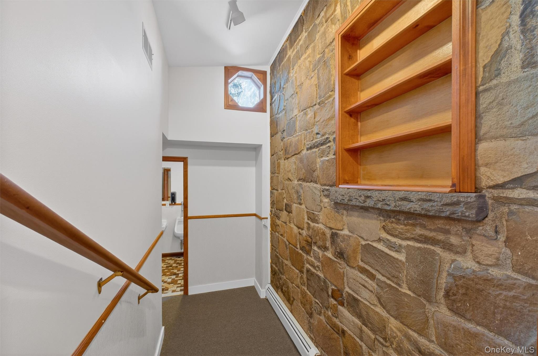 563 Temple Hill Road Property Photo 13