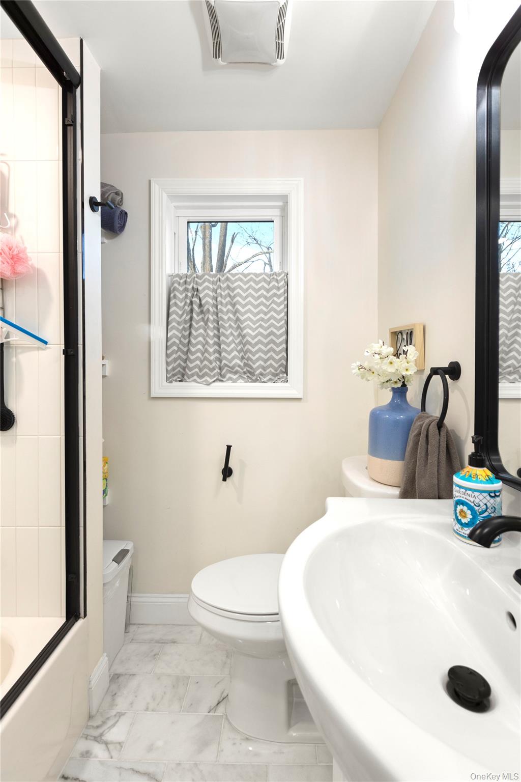 305 4th Avenue Property Photo 15