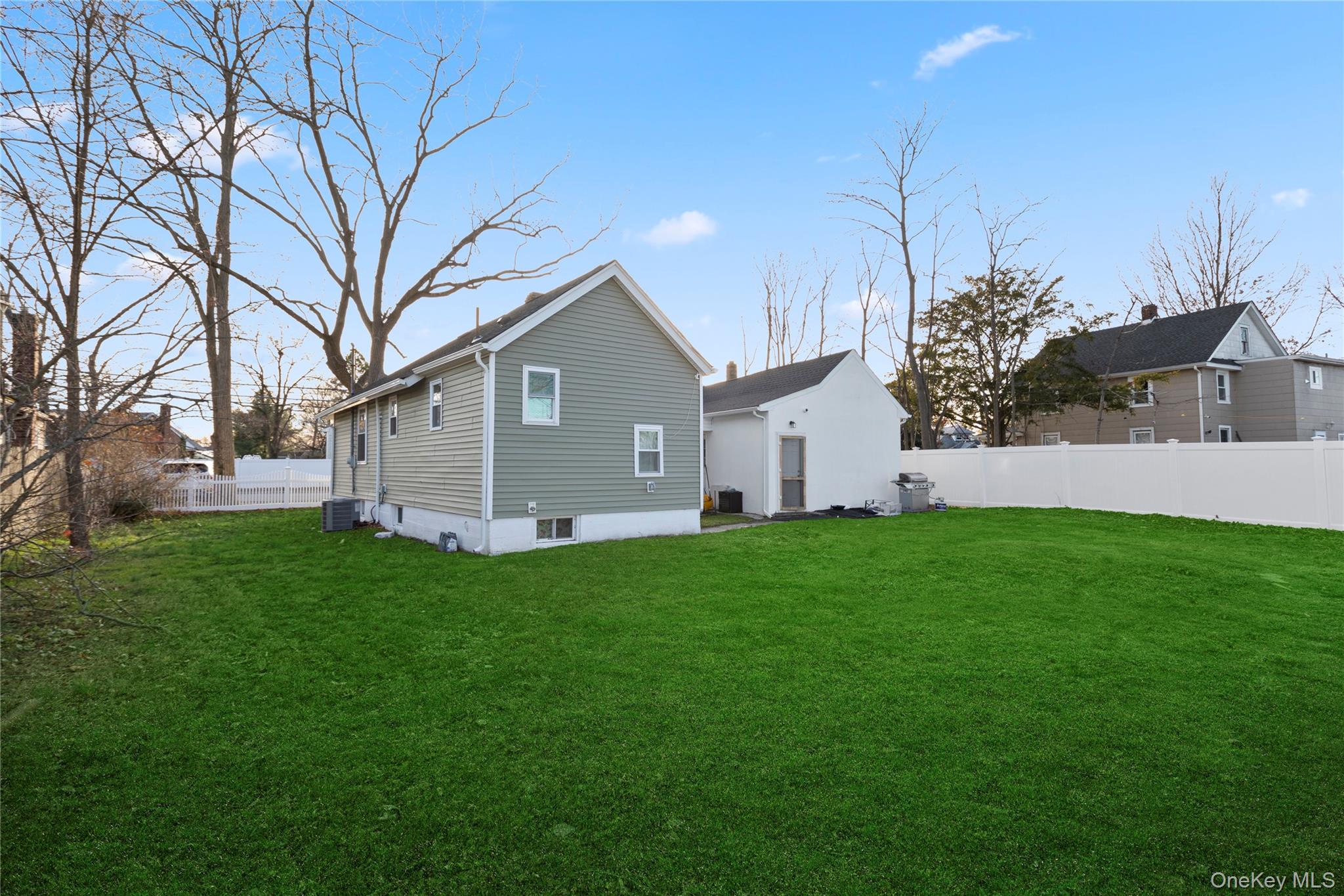 305 4th Avenue Property Photo 18
