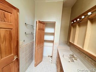 10 Green Acres Lane Property Photo 11