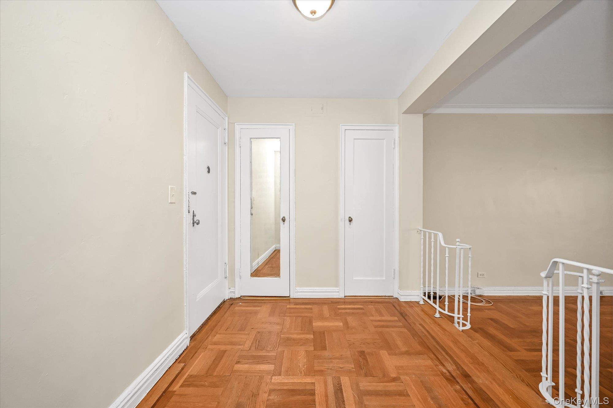210 Martine Avenue 6m Property Photo 2