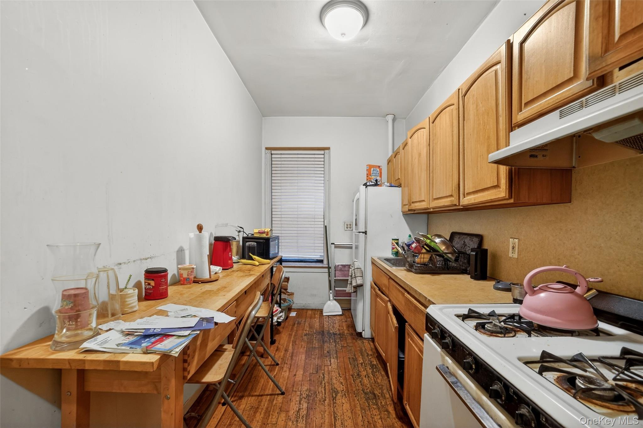 673 Locust Street 1f Property Photo 7