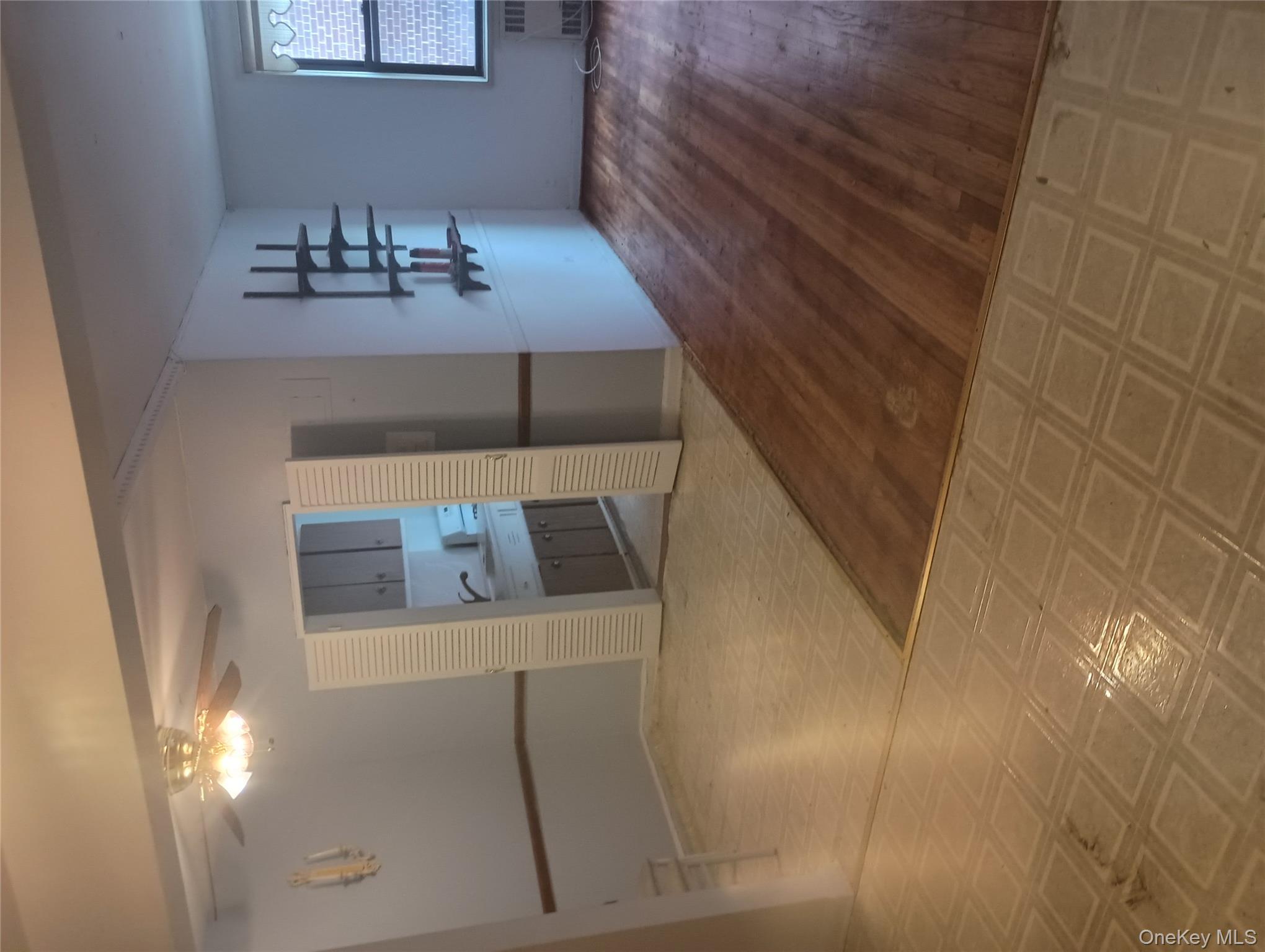 3655 Shore Parkway 4c Property Photo 2