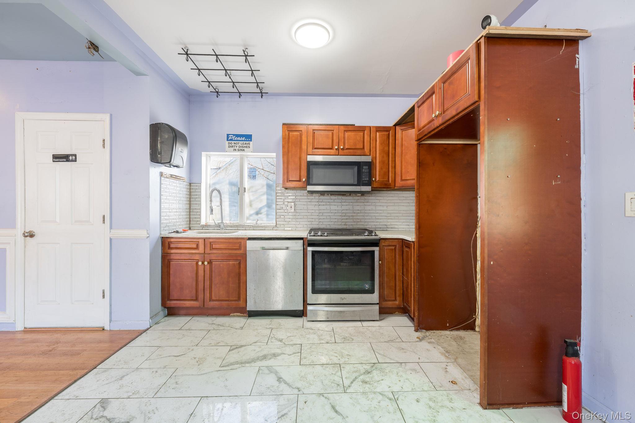 2214 Hermany Avenue Property Photo 17