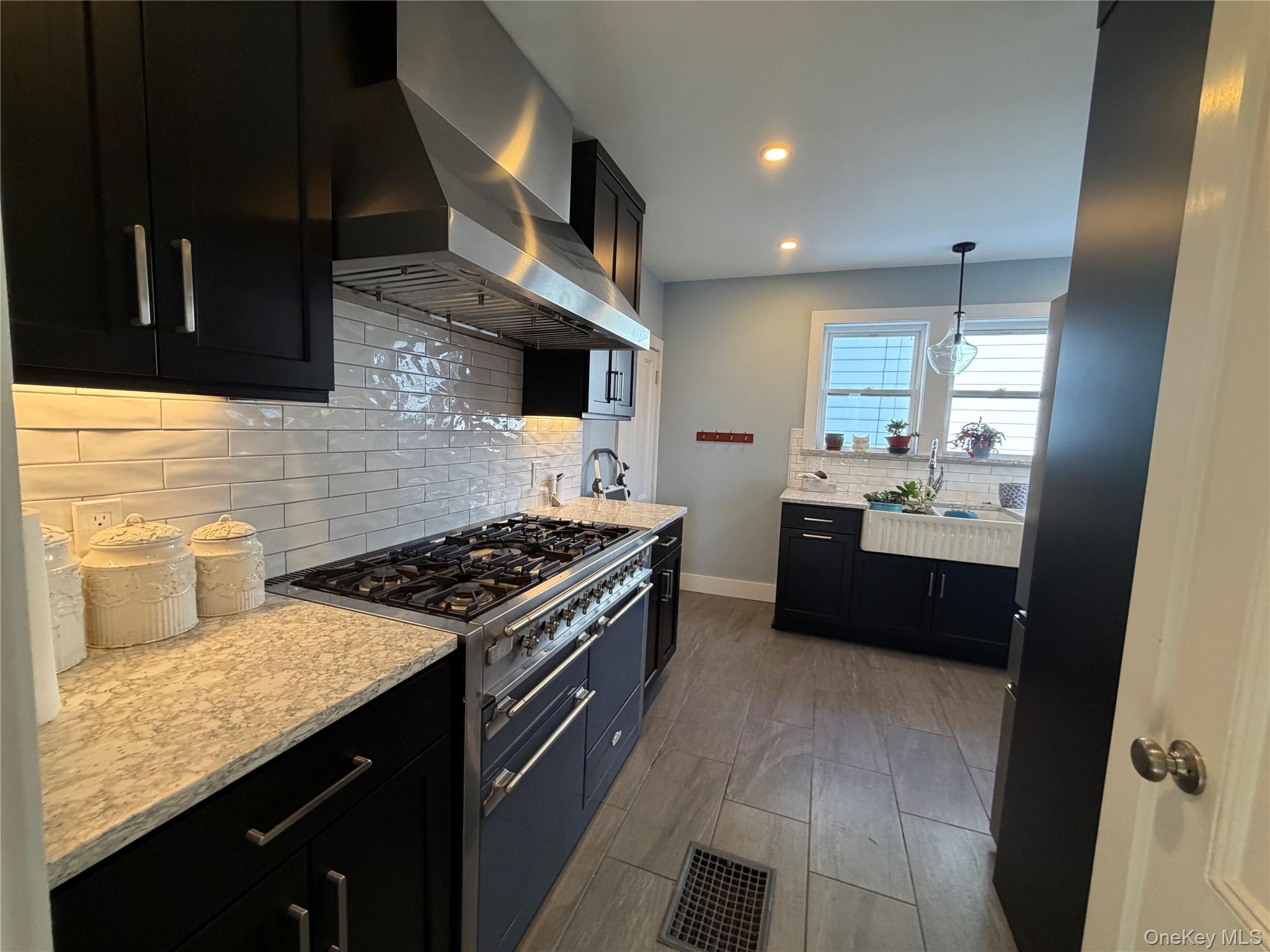 184 Highland Avenue Property Photo 11