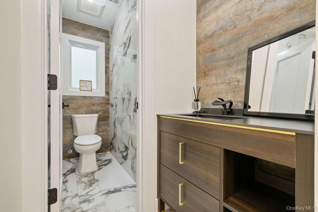 9 Wendover Lane Property Photo 12