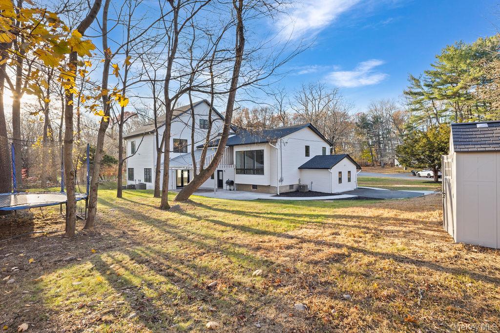 9 Wendover Lane Property Photo 43