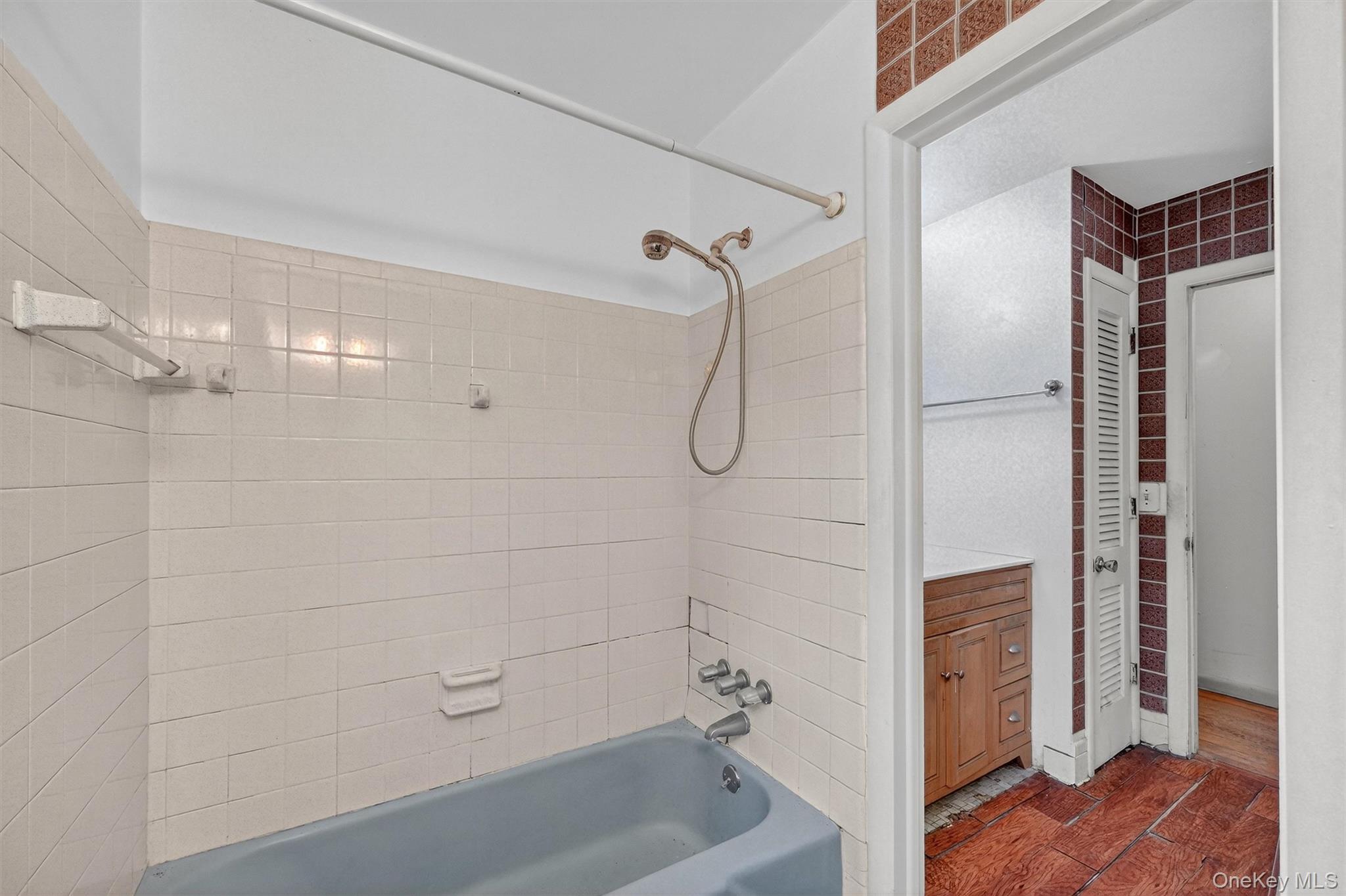 12 Robert Drive Property Photo 25