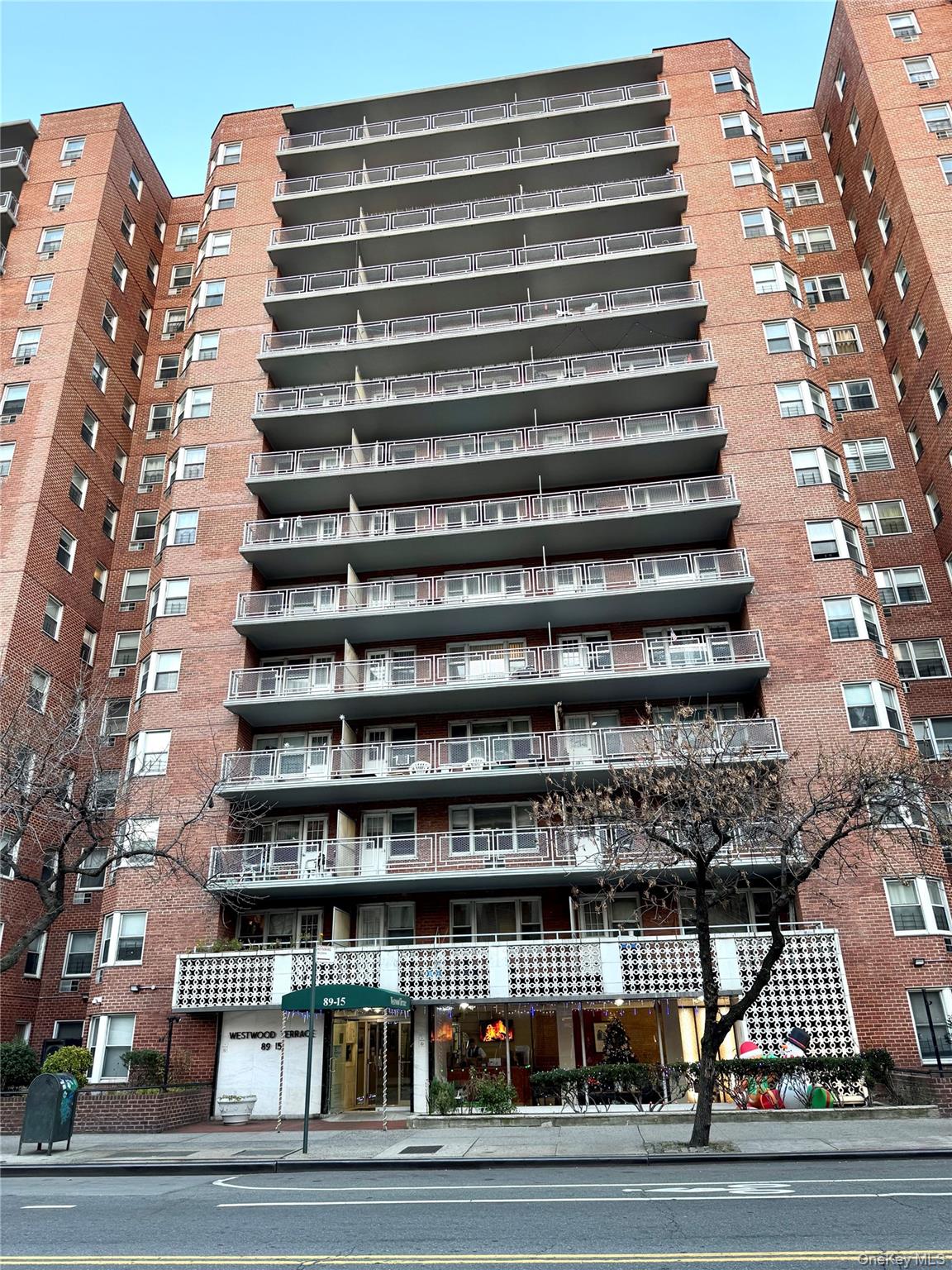 89-15 Parsons Boulevard 9C Property Photo 1