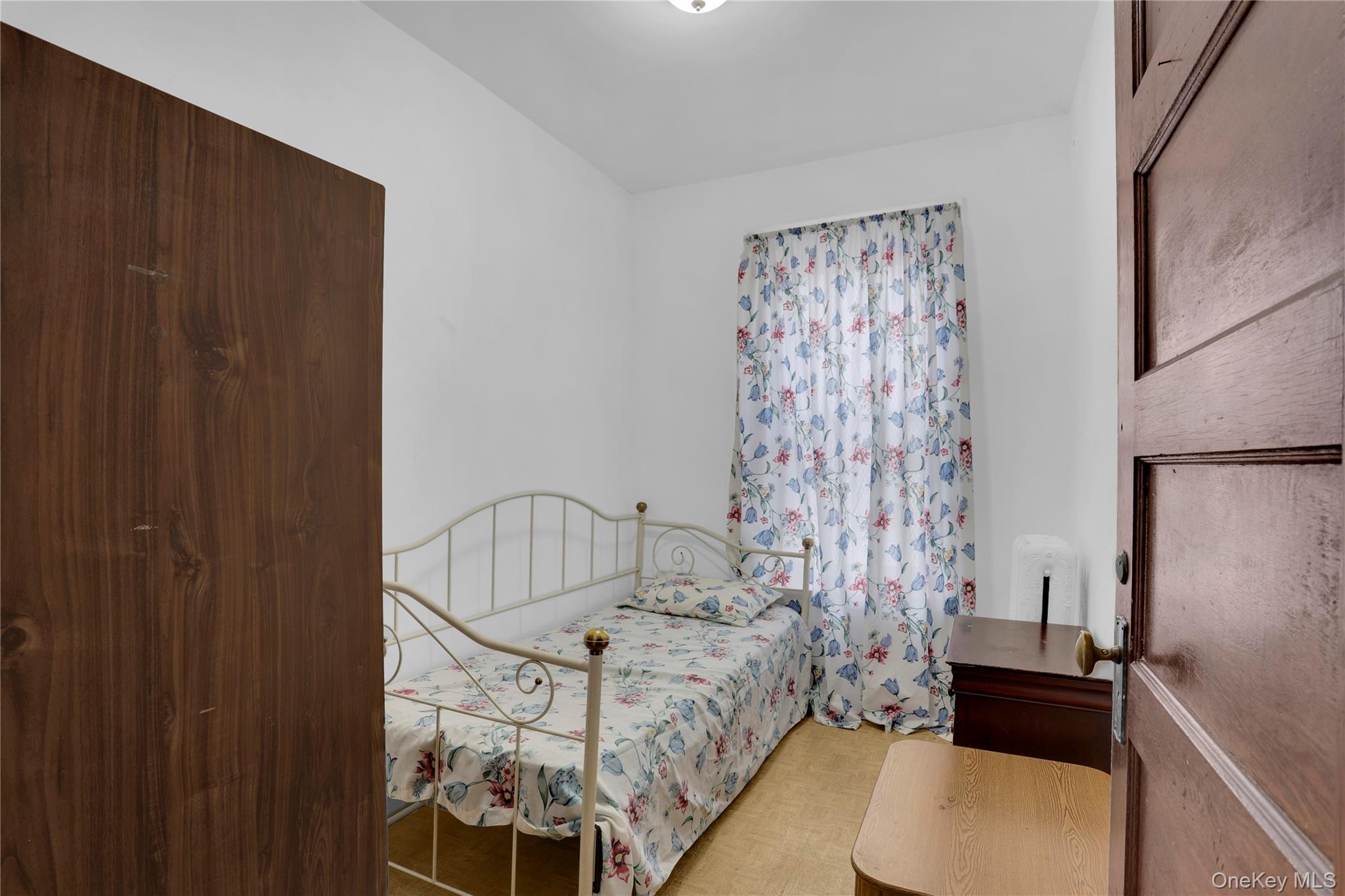 2161 Walton Avenue Property Photo 18
