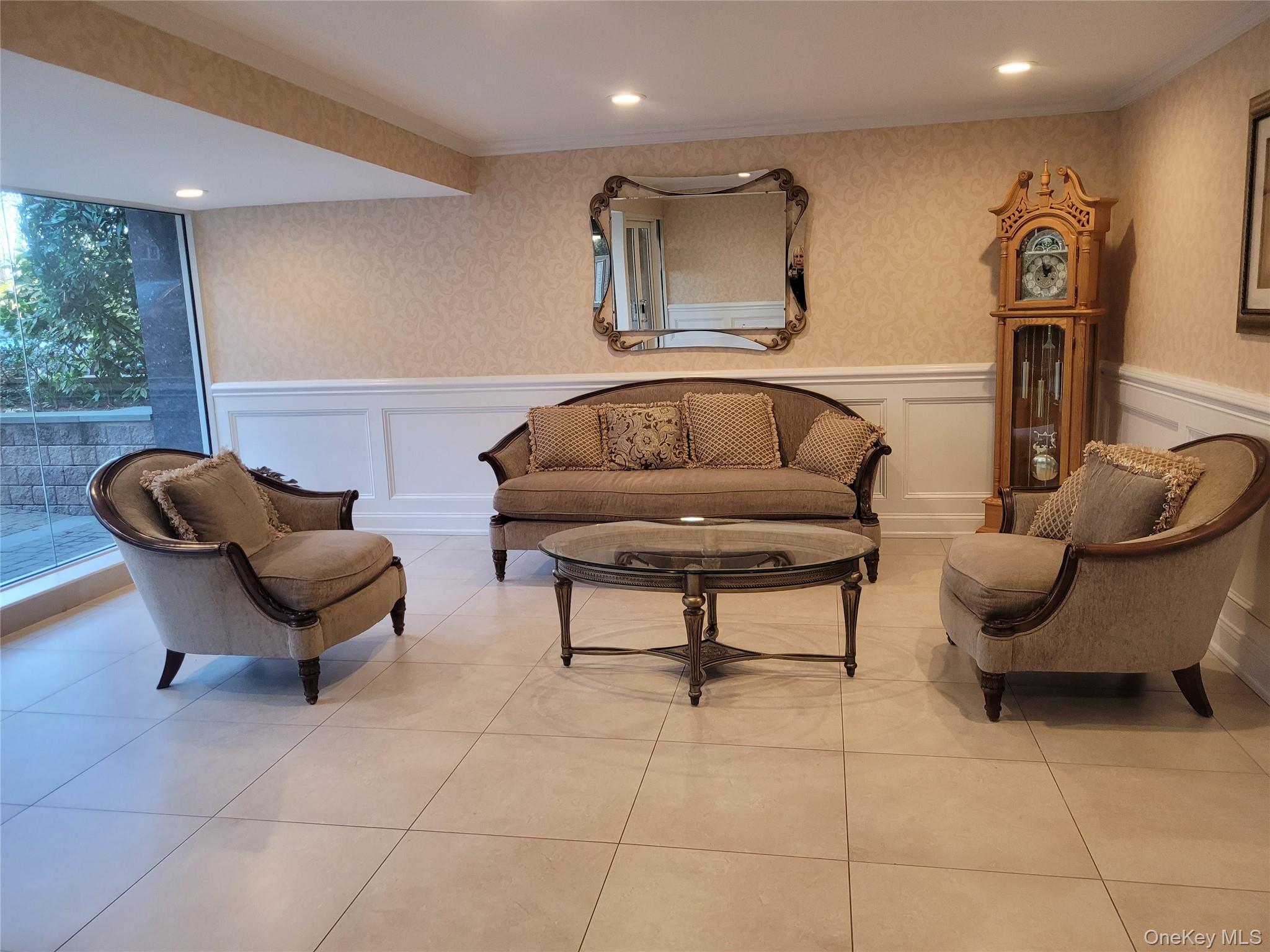 43-25 Douglaston Parkway 4j Property Photo 7