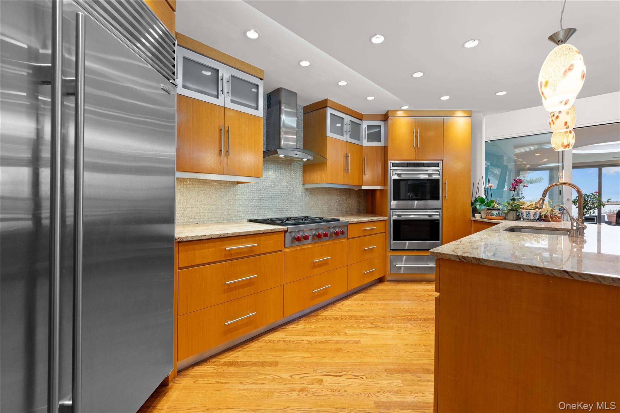 1010 Seawane Drive Property Photo 17
