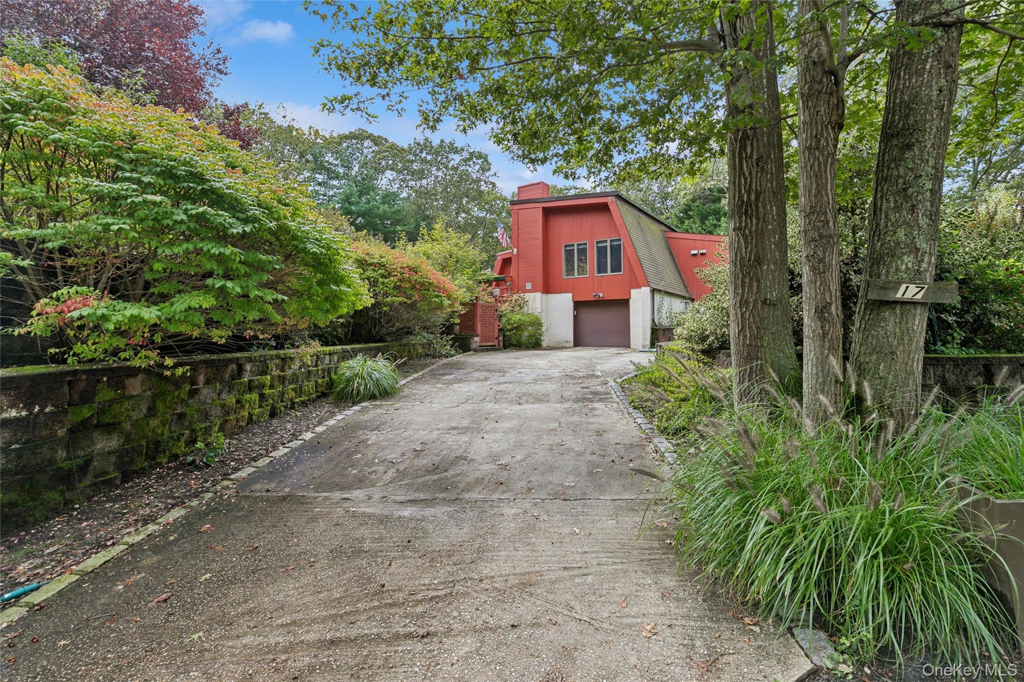 17 Downer Place Property Photo 5