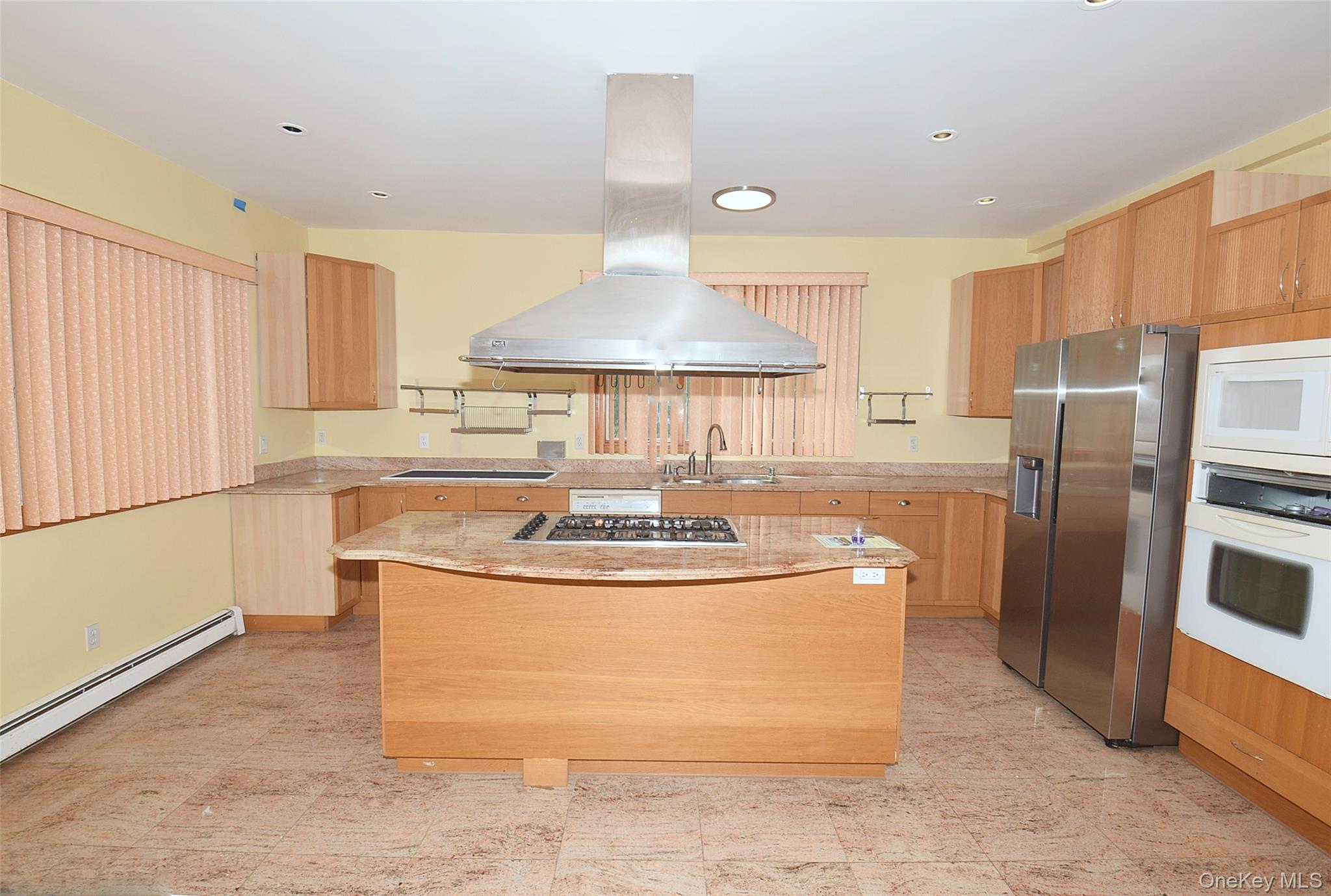2 Aster Drive Property Photo 6
