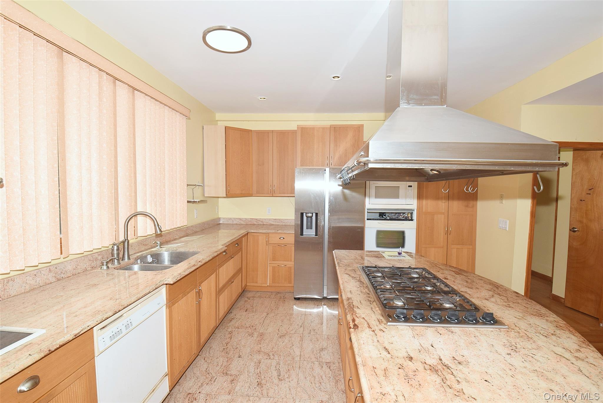 2 Aster Drive Property Photo 7