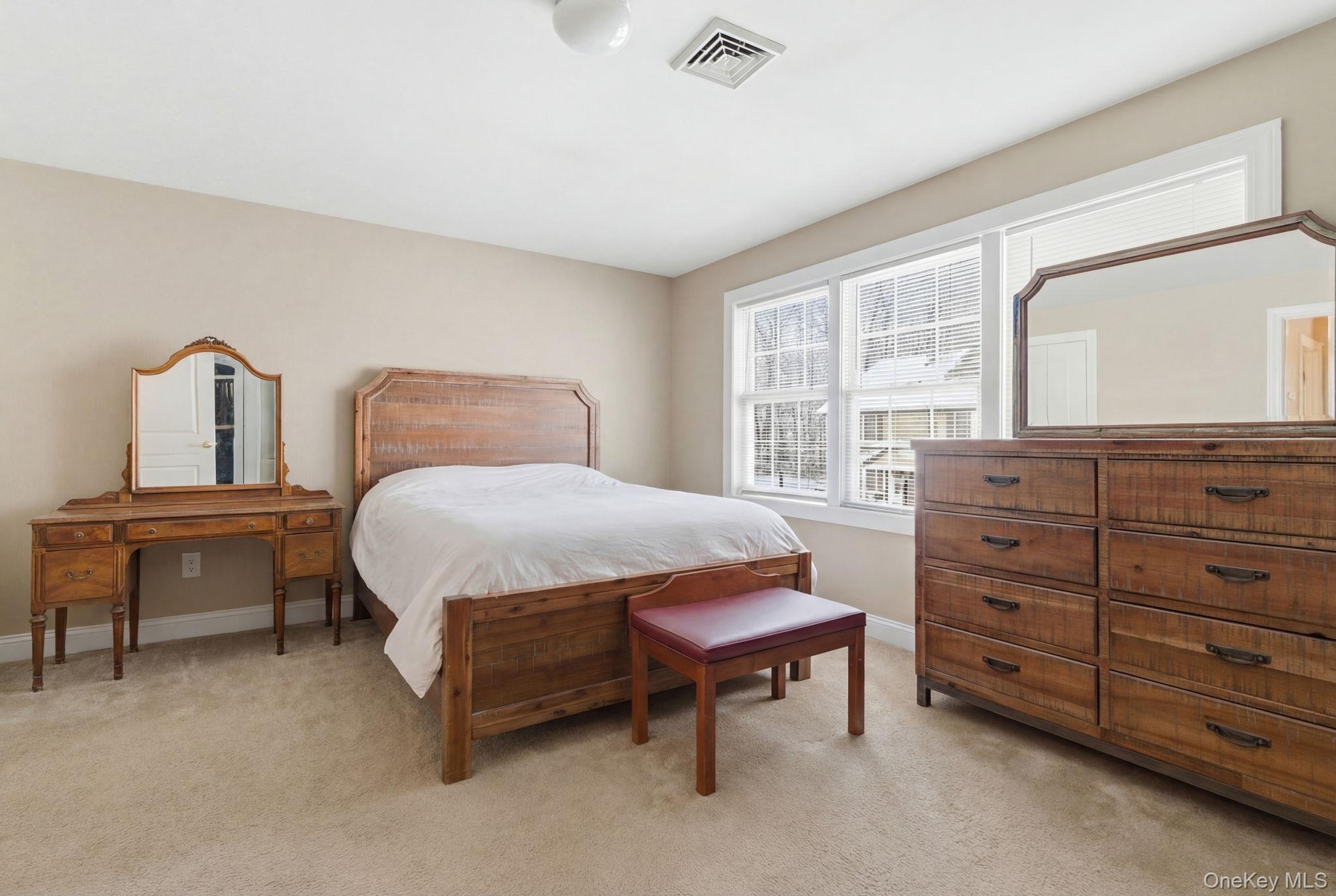 60 Wenliss Terrace Property Photo 8