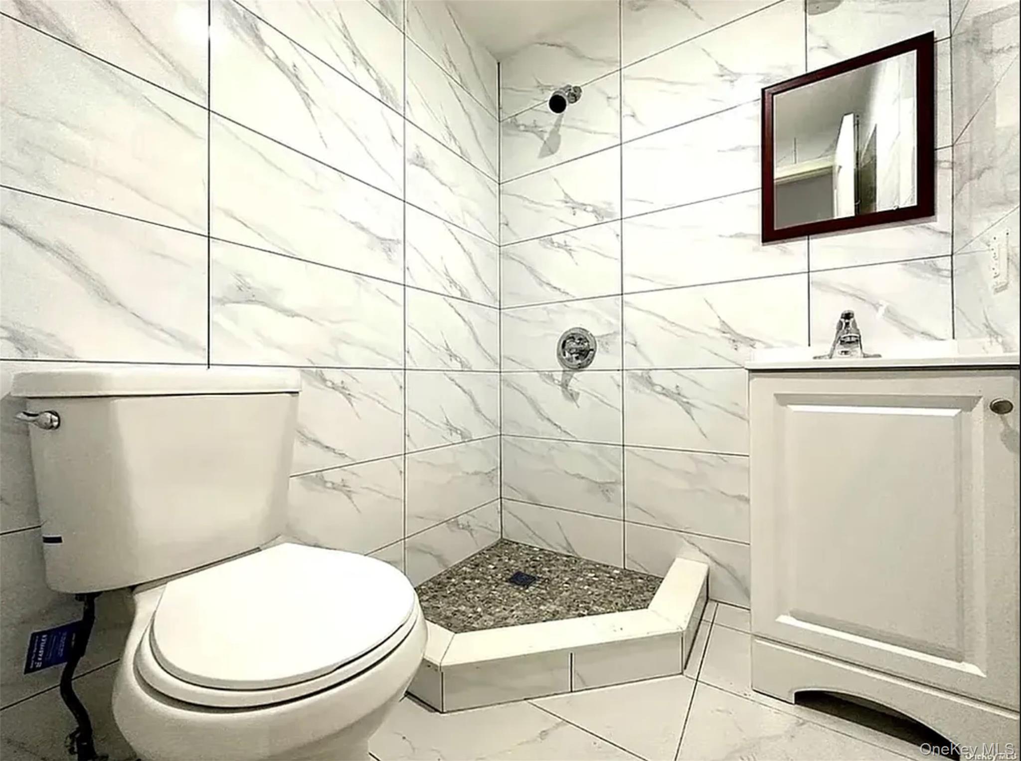 7302 Woodside Avenue 3a Property Photo 11