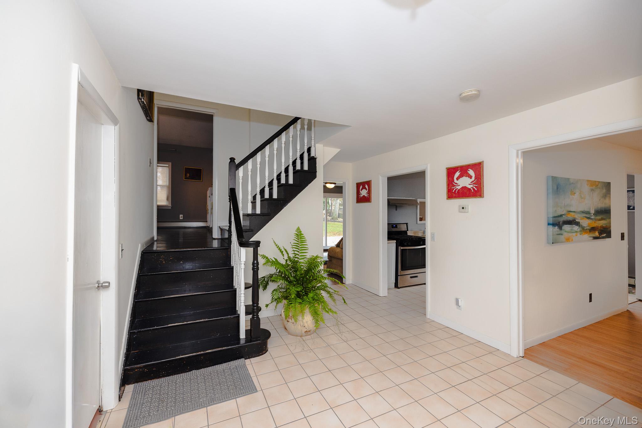94 Kings Drive Property Photo 29