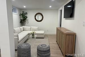 4 Carriage Lane Property Photo 35
