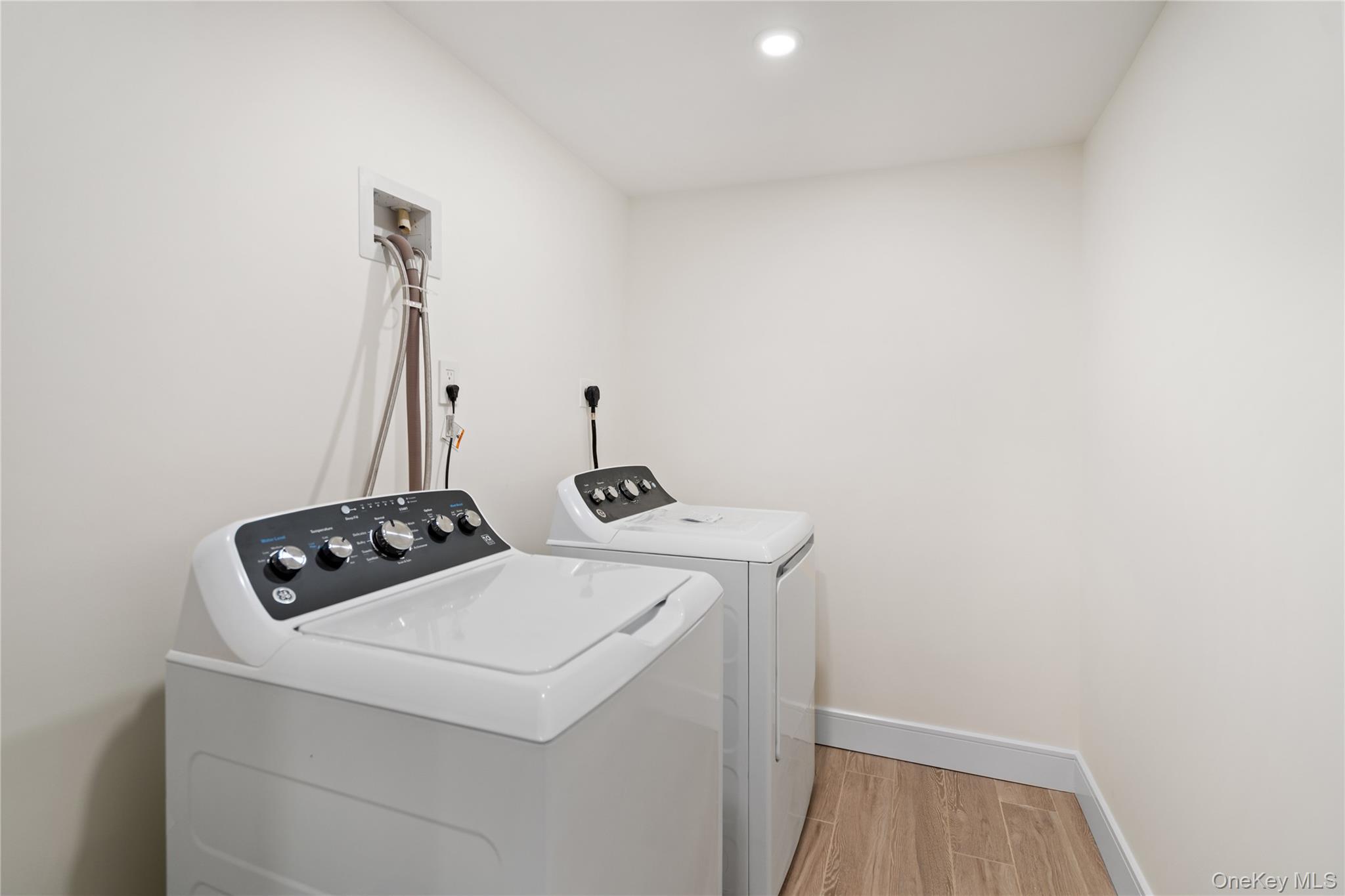 4 Carriage Lane Property Photo 44